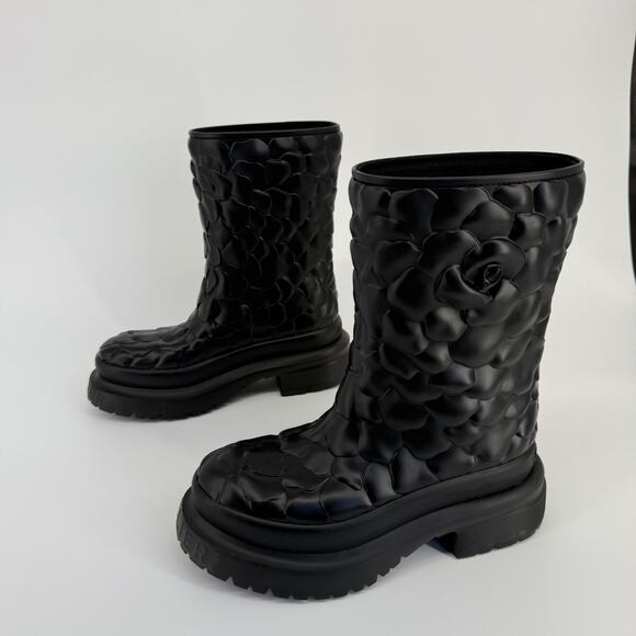 Valentino Garavani Rain Boots Floral Flower Platform Italy Chunky EU 39 US 8.5 - Picture 3 of 13